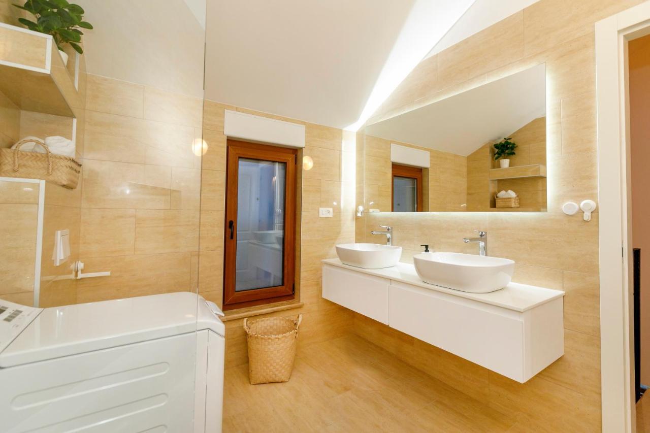 Vila Rusinac - Private Heated Pool Kaštela Exterior foto