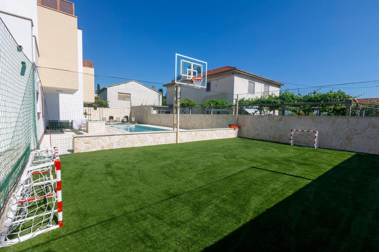 Vila Rusinac - Private Heated Pool Kaštela Exterior foto